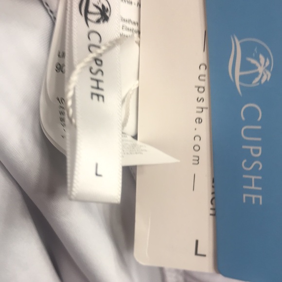 CUPSHE Women's Tie Waist Floral Print One Piece Swimsuit Halter Swimwear Size L - Picture 6 of 6